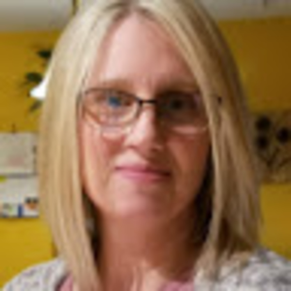 Meet your Posher, Suzanne